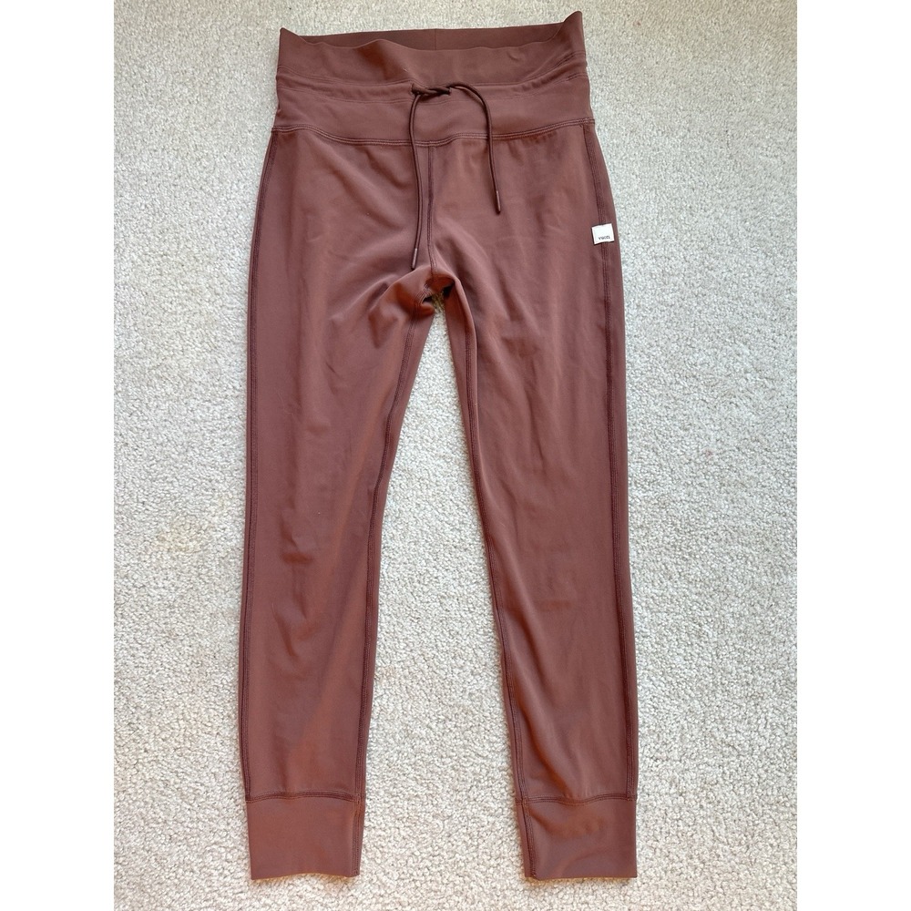 $98 Vuori Daily Leggings Size M In Rosewood - Picture 6 of 11